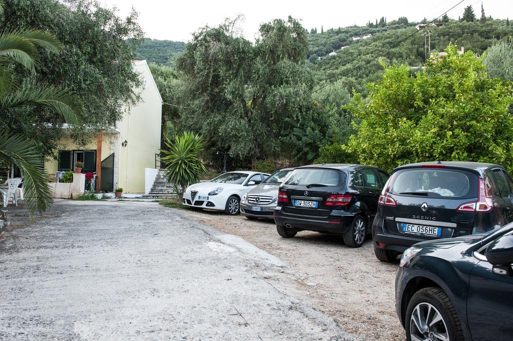 Villa Rita & Helena Kalami (Corfu) Quarto foto